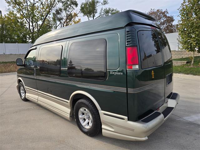 2002 Chevrolet Express (CC-2116013) for sale in Addison, Illinois