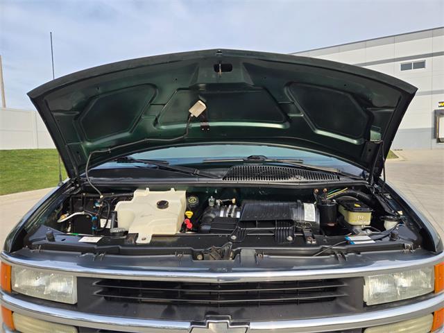 2002 Chevrolet Express (CC-2116013) for sale in Addison, Illinois