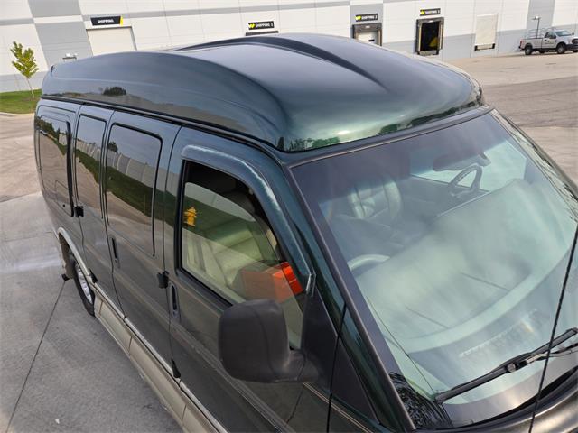 2002 Chevrolet Express (CC-2116013) for sale in Addison, Illinois