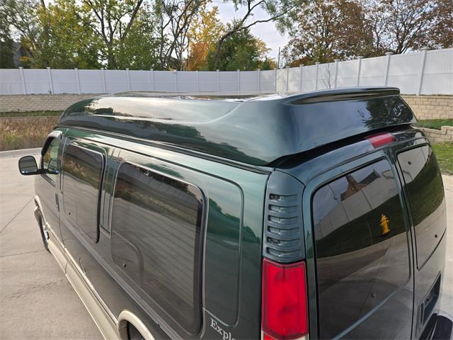 2002 Chevrolet Express (CC-2116013) for sale in Addison, Illinois