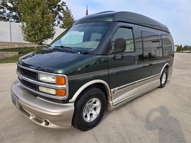 2002 Chevrolet Express (CC-2116013) for sale in Addison, Illinois