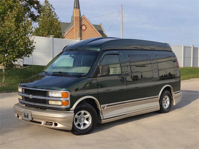 2002 Chevrolet Express (CC-2116013) for sale in Addison, Illinois