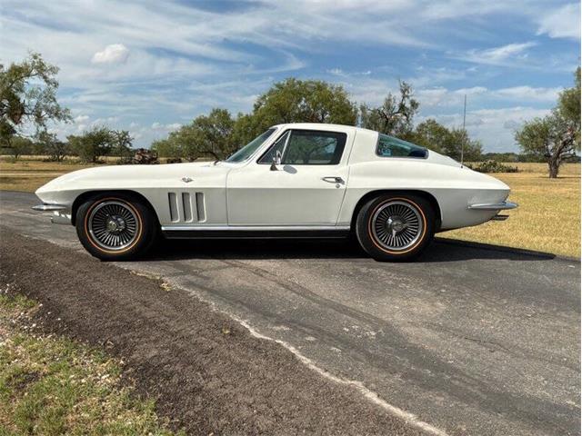 1966 Chevrolet Corvette (CC-2116060) for sale in Fredericksburg, Texas