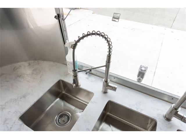 1900 Airstream Ambassador (CC-2116094) for sale in Fort Lauderdale, Florida