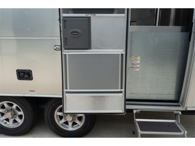 1900 Airstream Ambassador (CC-2116094) for sale in Fort Lauderdale, Florida