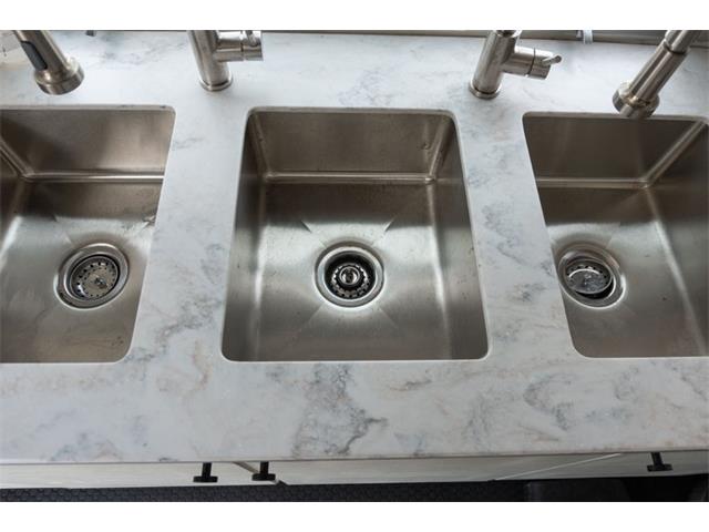 1900 Airstream Ambassador (CC-2116094) for sale in Fort Lauderdale, Florida