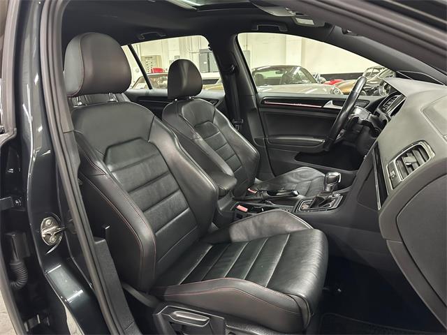 2015 Volkswagen Golf (CC-2116100) for sale in Huntington Station, New York