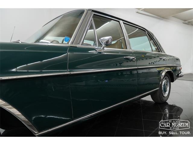 1972 Mercedes-Benz 300 (CC-2116105) for sale in St. Louis, Missouri