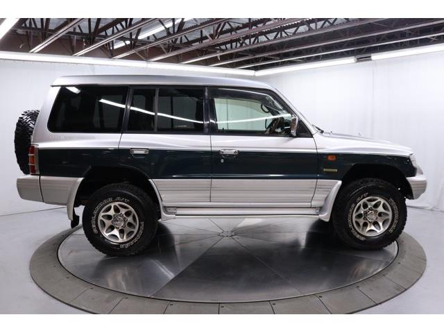 1998 Mitsubishi Pajero (CC-2116300) for sale in Christiansburg, Virginia