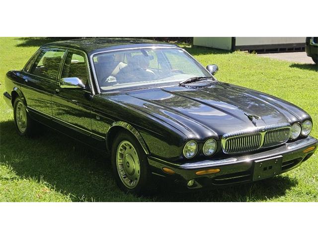 2000 Jaguar XJ (CC-2116322) for sale in Hobart, Indiana