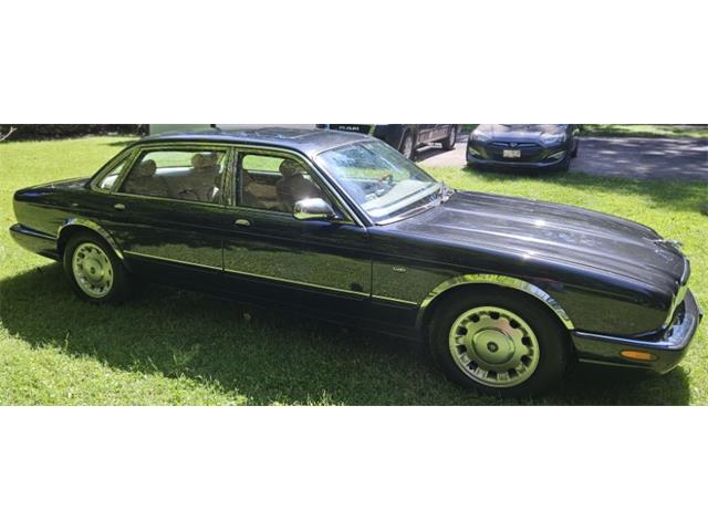 2000 Jaguar XJ (CC-2116322) for sale in Hobart, Indiana