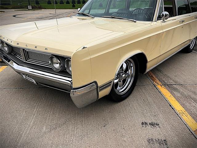 1967 Chrysler Town & Country (CC-2116431) for sale in Sioux City, Iowa