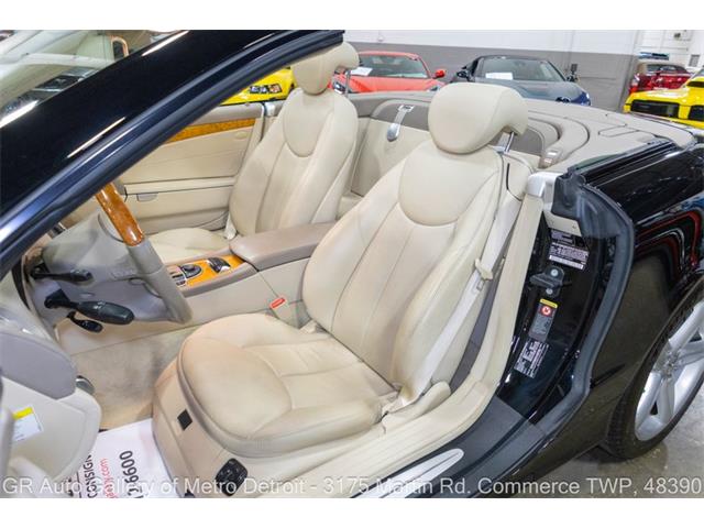 2006 Mercedes-Benz SL-Class (CC-2116586) for sale in Kentwood, Michigan