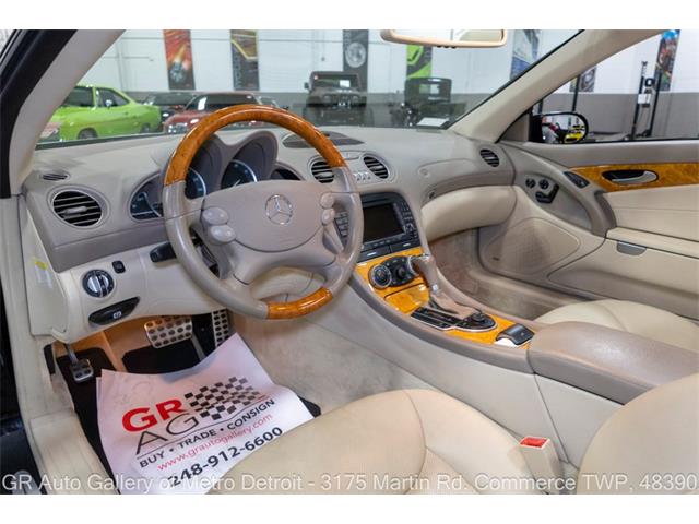 2006 Mercedes-Benz SL-Class (CC-2116586) for sale in Kentwood, Michigan