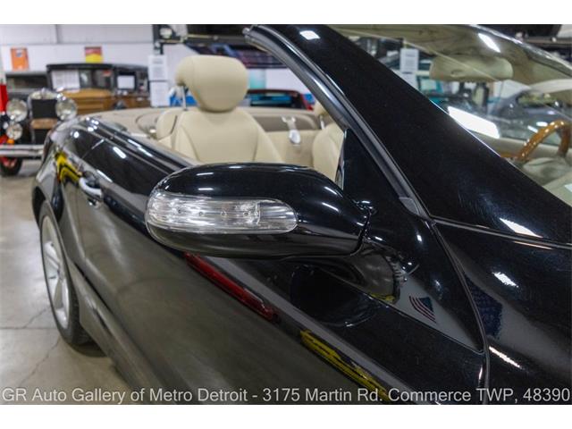 2006 Mercedes-Benz SL-Class (CC-2116586) for sale in Kentwood, Michigan