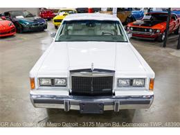 1989 Lincoln Town Car (CC-2116589) for sale in Kentwood, Michigan