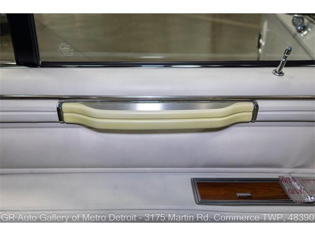1989 Lincoln Town Car (CC-2116589) for sale in Kentwood, Michigan