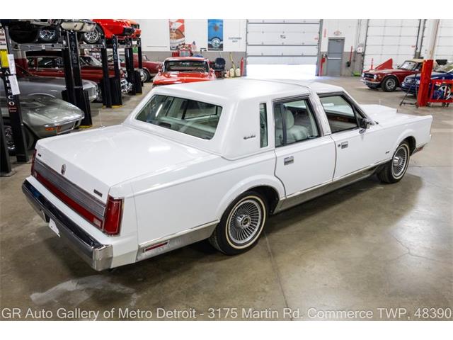 1989 Lincoln Town Car (CC-2116589) for sale in Kentwood, Michigan