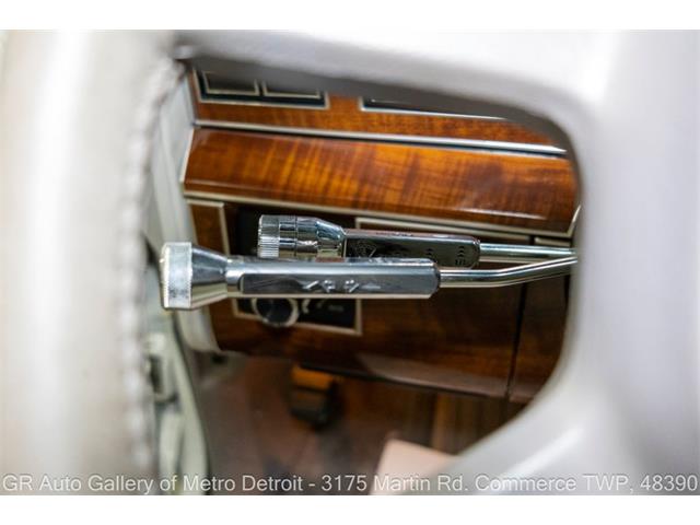 1989 Lincoln Town Car (CC-2116589) for sale in Kentwood, Michigan