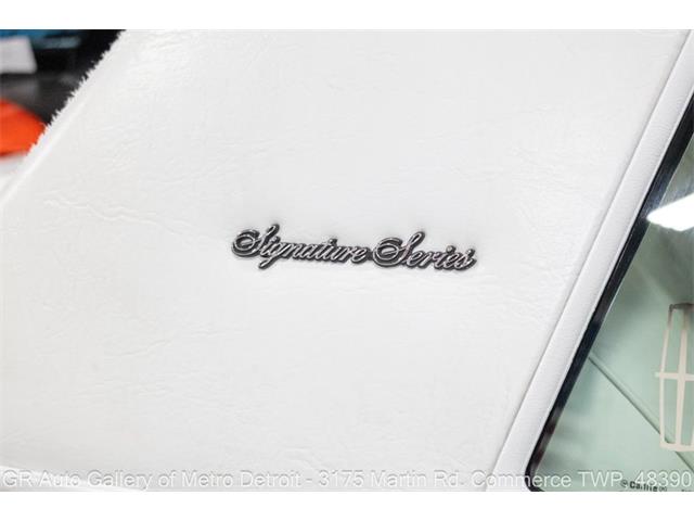 1989 Lincoln Town Car (CC-2116589) for sale in Kentwood, Michigan
