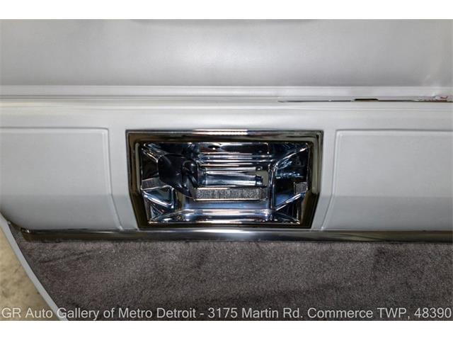 1989 Lincoln Town Car (CC-2116589) for sale in Kentwood, Michigan