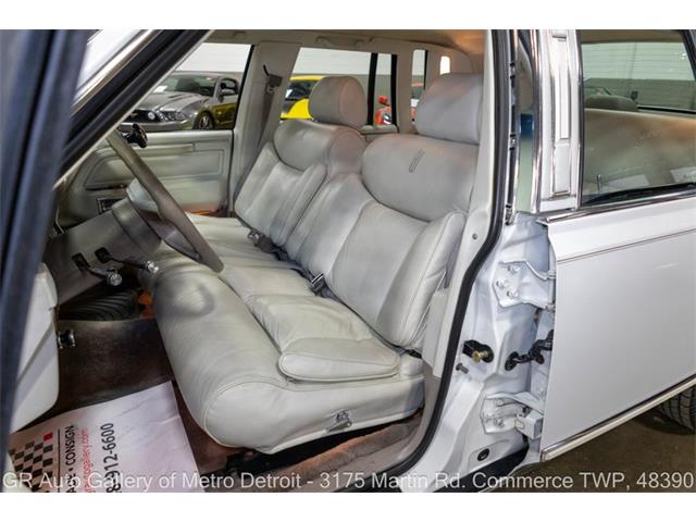 1989 Lincoln Town Car (CC-2116589) for sale in Kentwood, Michigan
