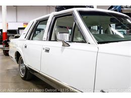 1989 Lincoln Town Car (CC-2116589) for sale in Kentwood, Michigan