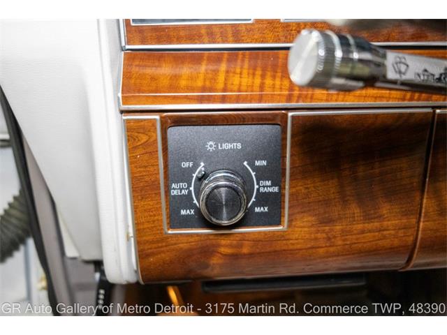 1989 Lincoln Town Car (CC-2116589) for sale in Kentwood, Michigan