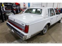 1989 Lincoln Town Car (CC-2116589) for sale in Kentwood, Michigan