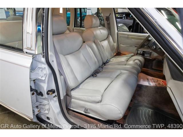 1989 Lincoln Town Car (CC-2116589) for sale in Kentwood, Michigan