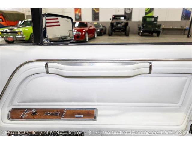 1989 Lincoln Town Car (CC-2116589) for sale in Kentwood, Michigan
