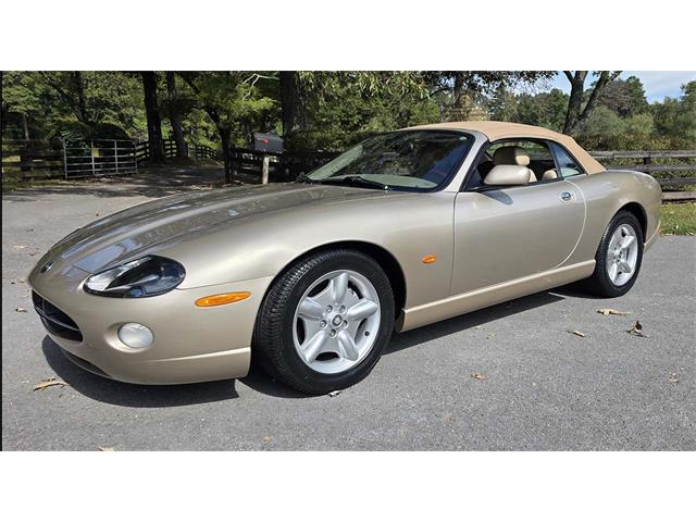 2005 Jaguar XK8 (CC-2116650) for sale in Biloxi, Mississippi