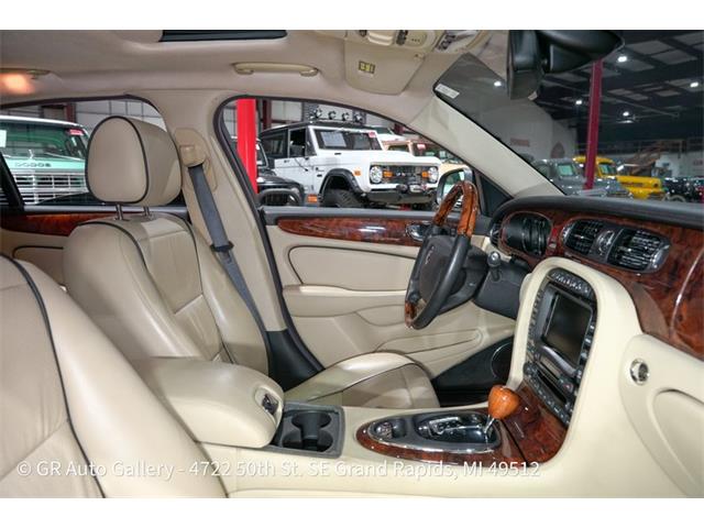2009 Jaguar XJ8 (CC-2116775) for sale in Kentwood, Michigan