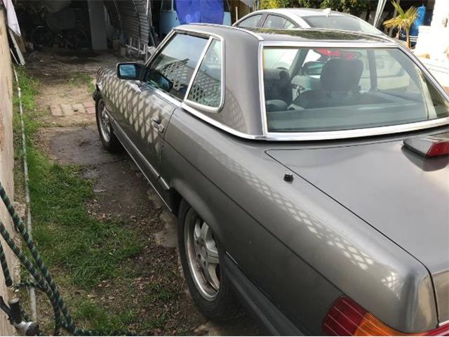 1986 Mercedes-Benz 560 (CC-2110681) for sale in Cadillac, Michigan
