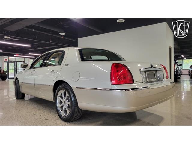 2005 Lincoln Town Car (CC-2116895) for sale in Dearborn, Michigan