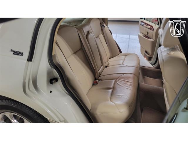 2005 Lincoln Town Car (CC-2116895) for sale in Dearborn, Michigan