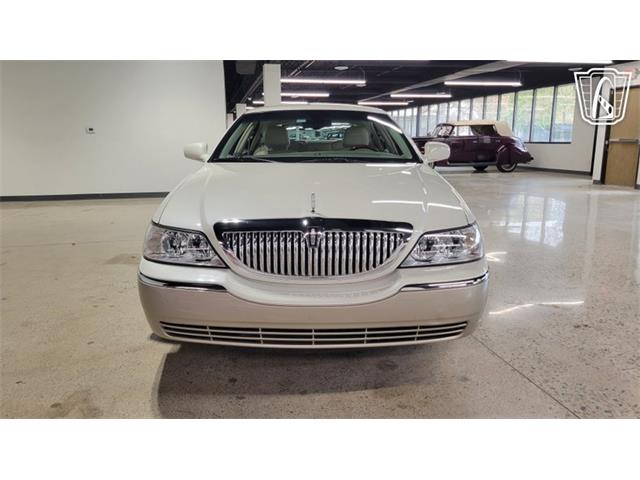 2005 Lincoln Town Car (CC-2116895) for sale in Dearborn, Michigan