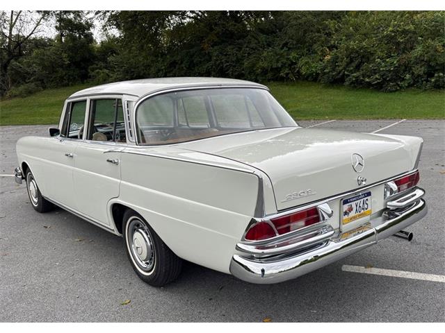1966 Mercedes-Benz 230 (CC-2116968) for sale in West Chester, Pennsylvania
