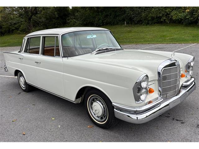 1966 Mercedes-Benz 230 (CC-2116968) for sale in West Chester, Pennsylvania