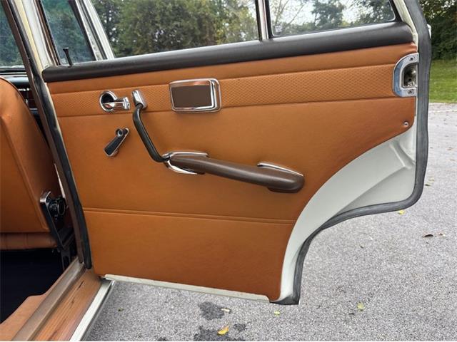 1966 Mercedes-Benz 230 (CC-2116968) for sale in West Chester, Pennsylvania