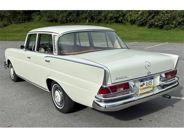 1966 Mercedes-Benz 230 (CC-2116968) for sale in West Chester, Pennsylvania