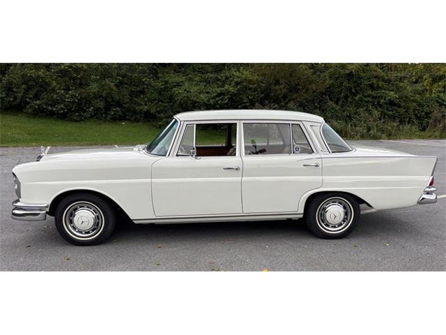 1966 Mercedes-Benz 230 (CC-2116968) for sale in West Chester, Pennsylvania