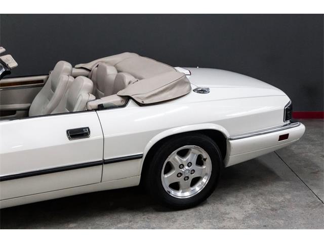 1995 Jaguar Convertible (CC-2116972) for sale in Lebanon, Tennessee