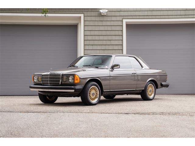 1985 Mercedes-Benz 300 (CC-2117092) for sale in Wayne, Pennsylvania