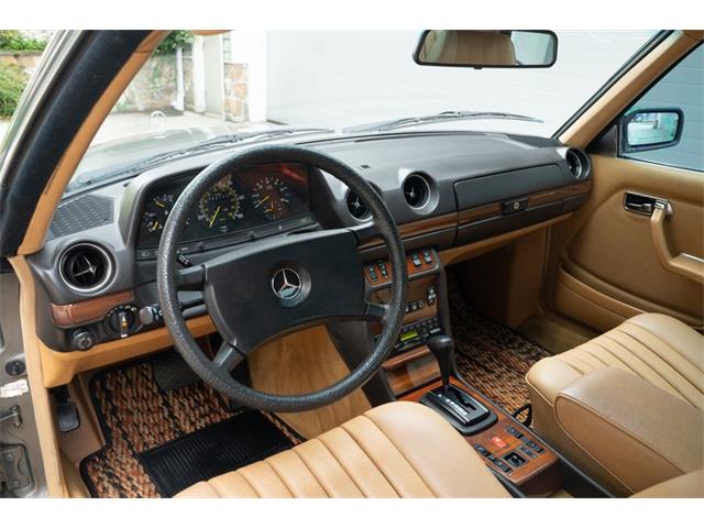 1985 Mercedes-Benz 300 (CC-2117092) for sale in Wayne, Pennsylvania