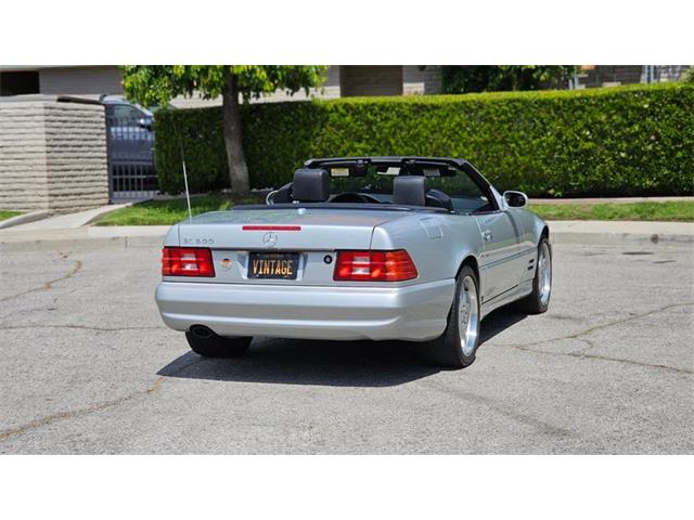 2001 Mercedes-Benz SL500 (CC-2117164) for sale in Glendale, California