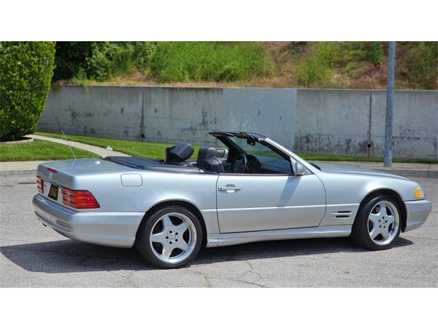 2001 Mercedes-Benz SL500 (CC-2117164) for sale in Glendale, California