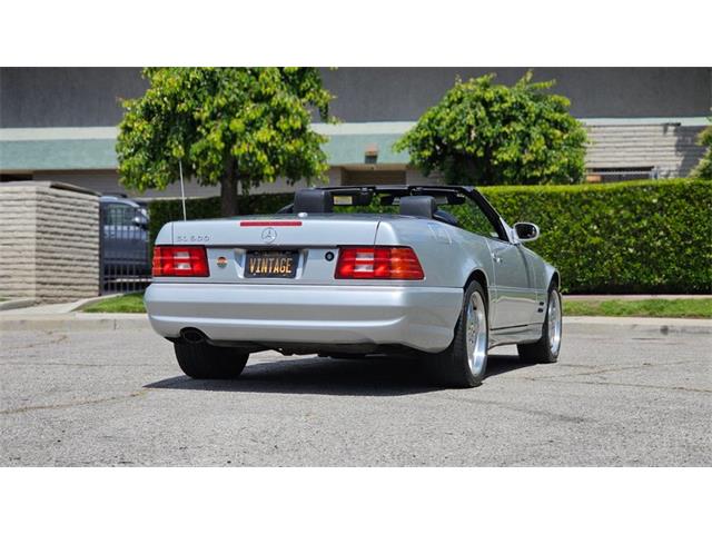 2001 Mercedes-Benz SL500 (CC-2117164) for sale in Glendale, California