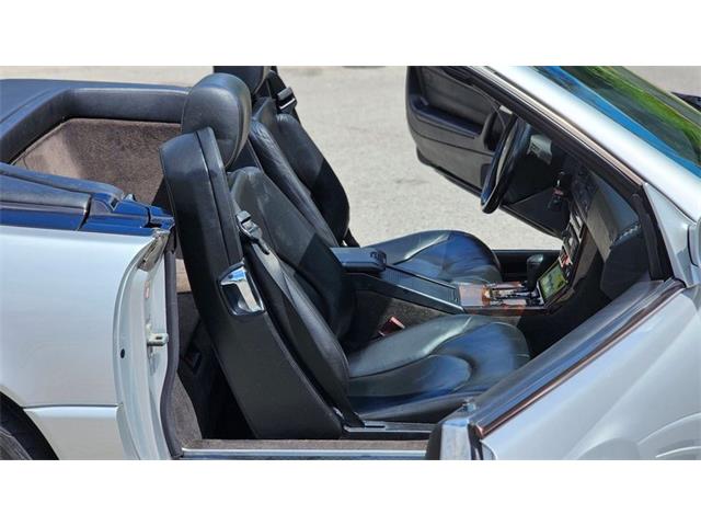 2001 Mercedes-Benz SL500 (CC-2117164) for sale in Glendale, California