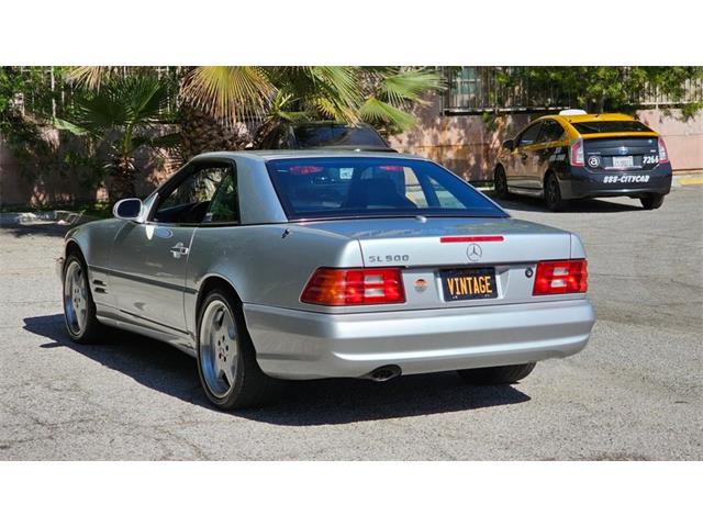 2001 Mercedes-Benz SL500 (CC-2117164) for sale in Glendale, California